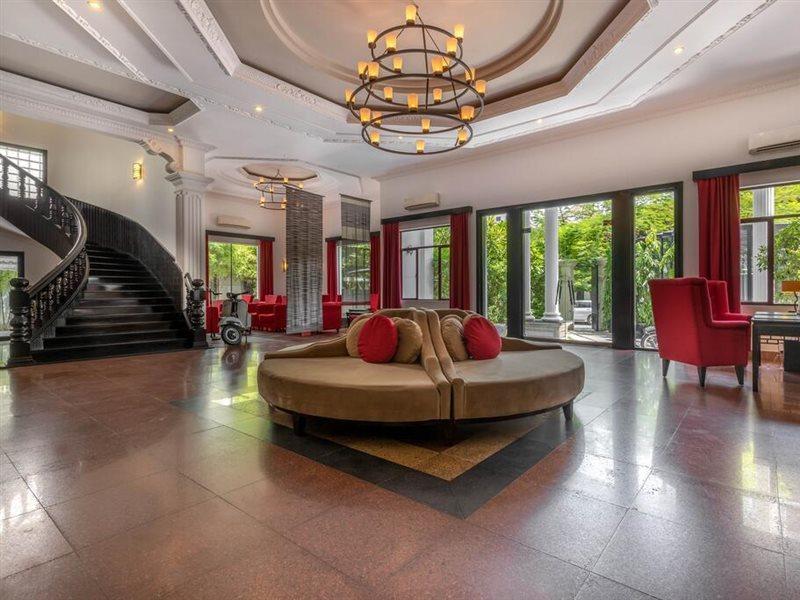 White Mansion 白色公馆 Otel Phnom Penh Dış mekan fotoğraf