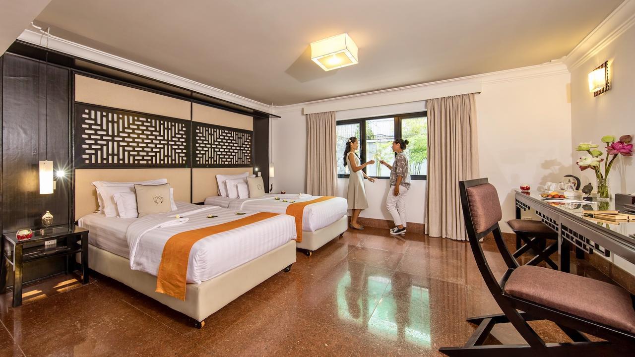 White Mansion 白色公馆 Otel Phnom Penh Dış mekan fotoğraf
