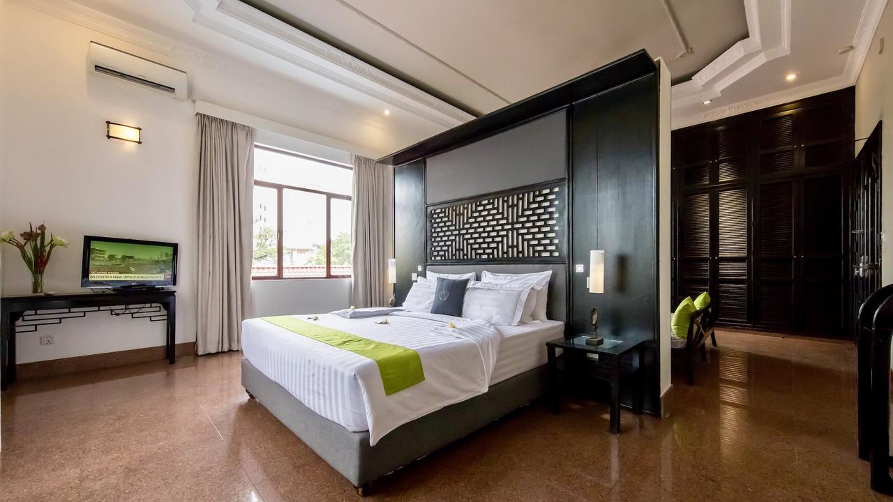 White Mansion 白色公馆 Otel Phnom Penh Oda fotoğraf